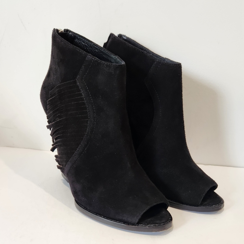 Ash Lynx Fringe Ankle Boots Peep Toe Black Suede Leather Bootie Wedge 38 US 7